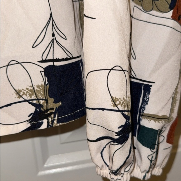 SHEIN Abstract Print Blouse - Multicolor - Picture 3 of 7